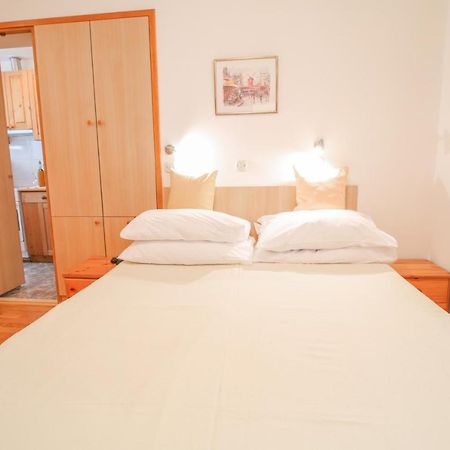 Sunshine Apartman Makarska Kültér fotó
